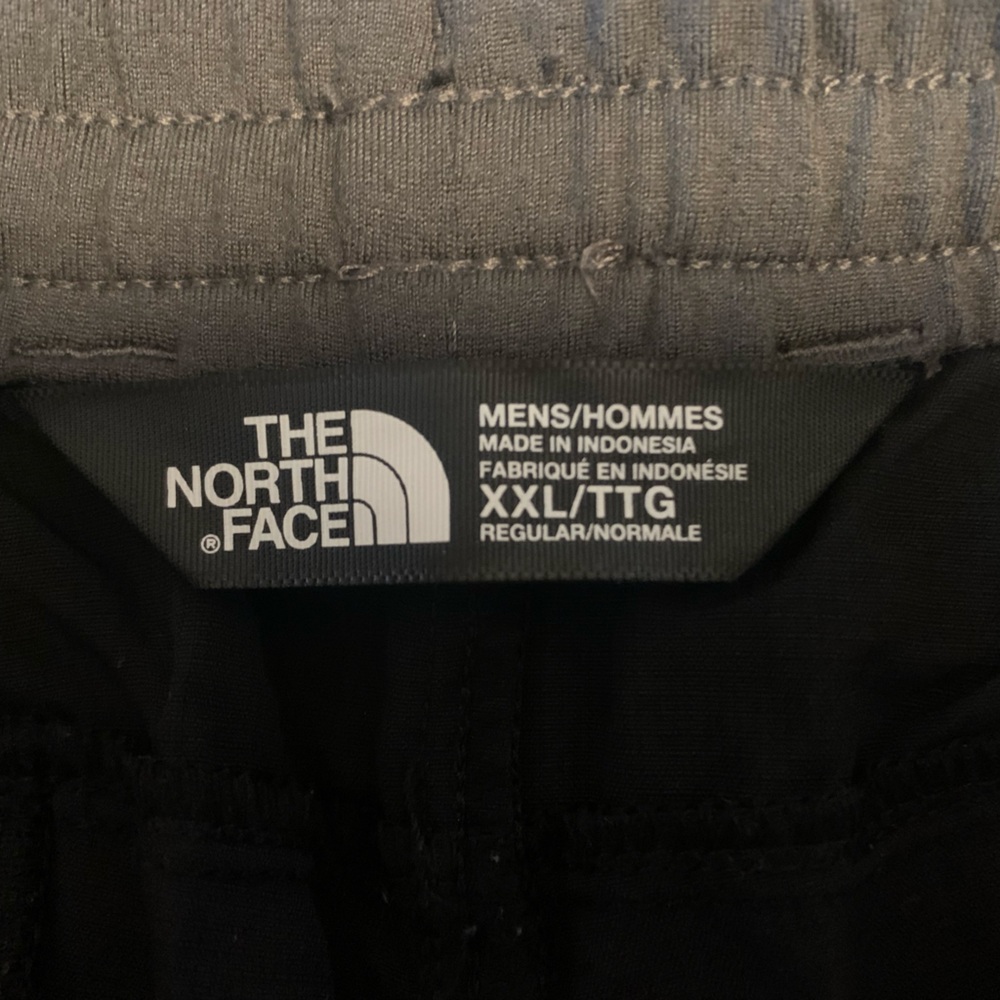 The North Face Men's Athletic Shorts - Black - Picture 3 of 8